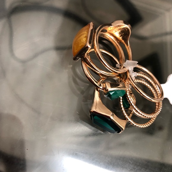 TORRID STONE COCKTAIL RING SET SIZE 8 - Picture 3 of 5